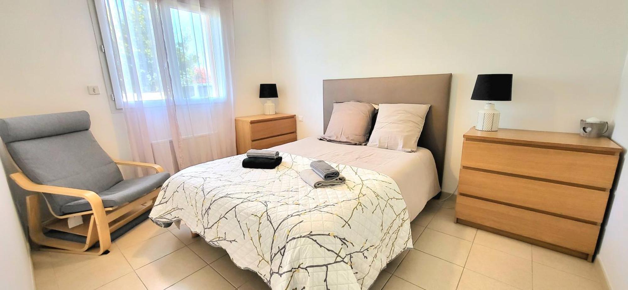 Logement Thermale Et De Tourisme Les Acacias 6 Jonzac Exteriör bild